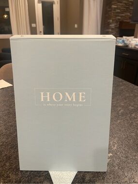 HOME Easel Binder